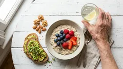 O que devemos comer à medida que envelhecemos? Sete alimentos recomendados.