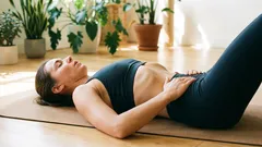 Para os preguiçosos: 3 exercícios para eliminar as gordurinhas laterais e tonificar a barriga
