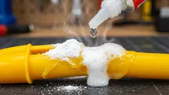 Mistura de cola e bicarbonato de sódio: por que é recomendada e para que serve?