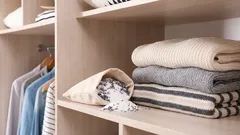 O que colocar no armário para que a roupa cheire sempre bem: uma solução económica que nem todos conhecem