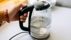 Por que a água não deve ser fervida duas vezes: uma razão imperiosa